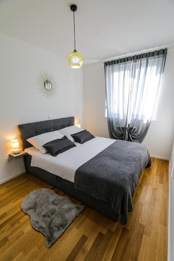 Luce Gold Apartment Zára Kültér fotó